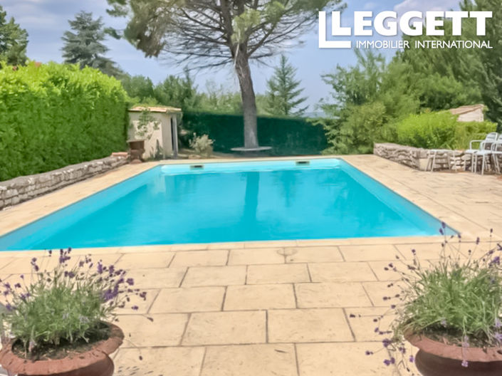 Image No.10-3 Bed House for sale