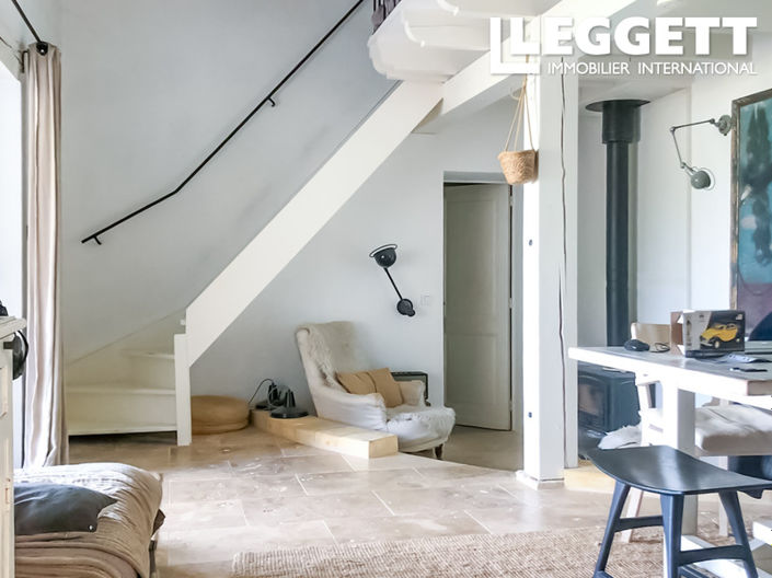 Image No.3-3 Bed House for sale