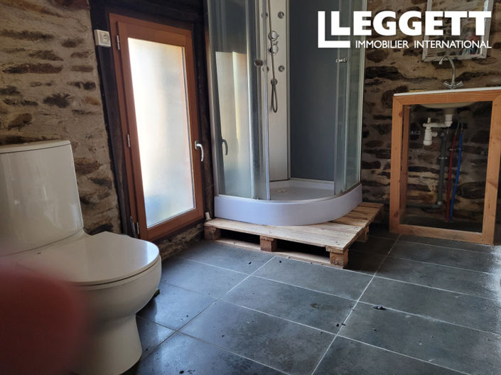 Image No.6-House for sale