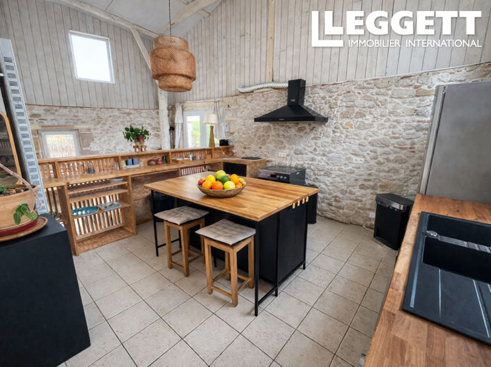 Image No.4-5 Bed House for sale