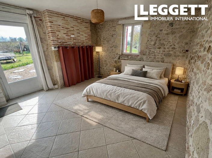 Image No.6-5 Bed House for sale