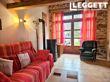 ahr0chm6ly9jzg4uagvzdglhlmltbw8vaw1hz2uvvevom