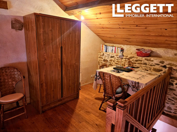 Image No.9-3 Bed House for sale