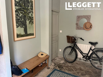 ahr0chm6ly9jzg4uagvzdglhlmltbw8vaw1hz2uvvevom