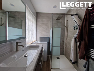 ahr0chm6ly9jzg4uagvzdglhlmltbw8vaw1hz2uvvevom