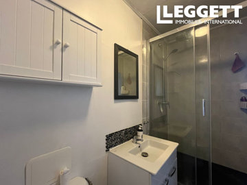 ahr0chm6ly9jzg4uagvzdglhlmltbw8vaw1hz2uvvevom