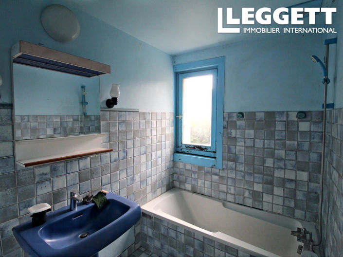 Image No.5-Maison de 4 chambres à vendre à Saint-Savin