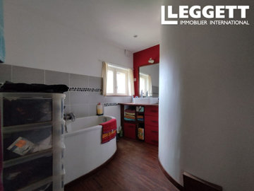 ahr0chm6ly9jzg4uagvzdglhlmltbw8vaw1hz2uvvevom