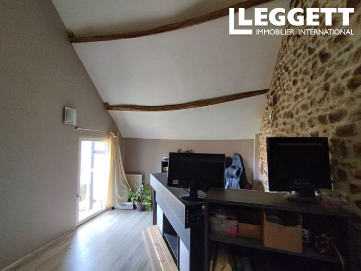 Image No.9-2 Bed House for sale