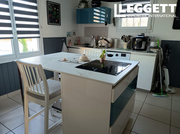 Image No.7-2 Bed House for sale