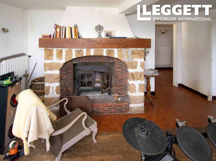 Image No.6-4 Bed House for sale