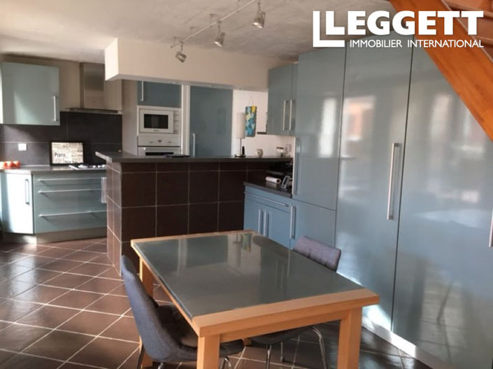 Image No.4-1 Bed House for sale