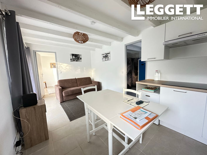 Image No.9-6 Bed House for sale