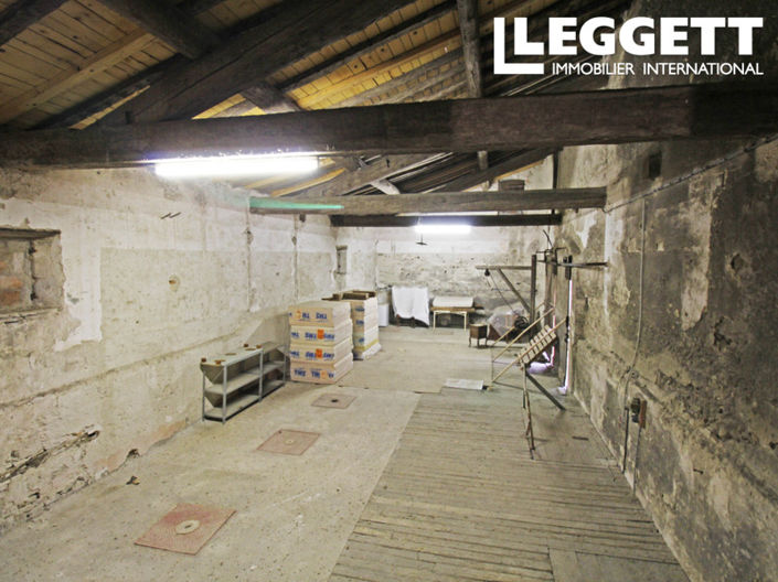 Image No.8-Châteaux de 3 chambres à vendre à Cailhavel