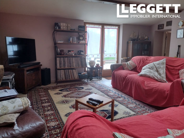 Image No.2-3 Bed House for sale