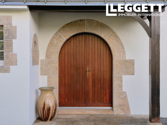 Image No.3-5 Bed House for sale