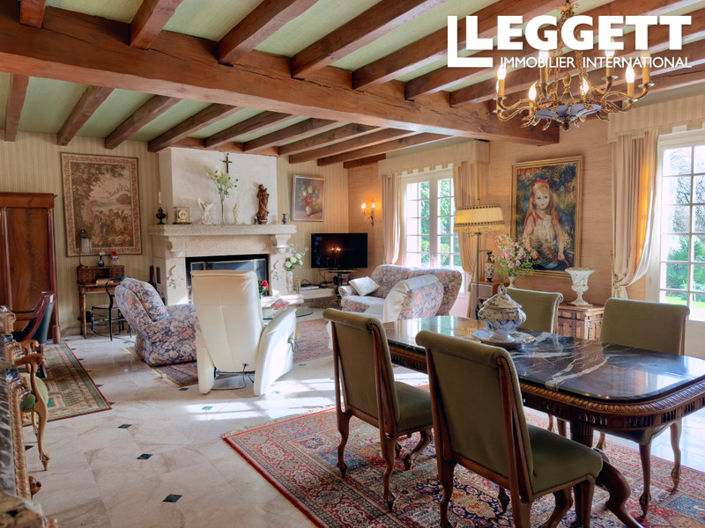 Image No.7-5 Bed House for sale