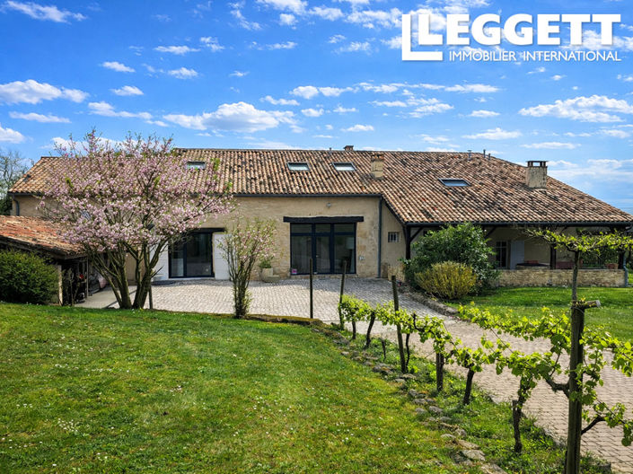 Image No.10-6 Bed House for sale