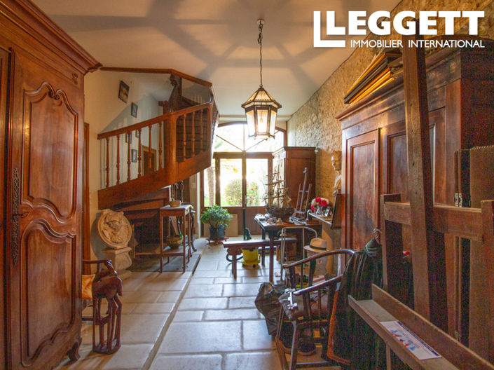 Image No.2-3 Bed House for sale