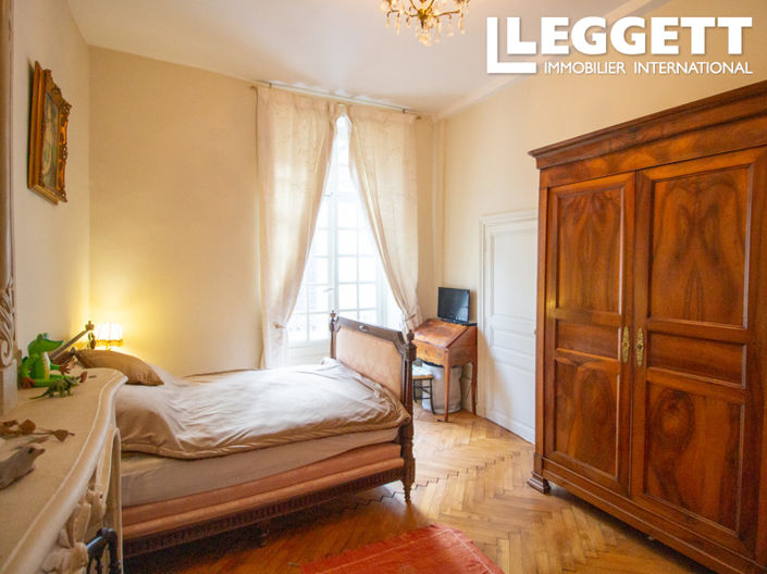 Image No.7-3 Bed House for sale