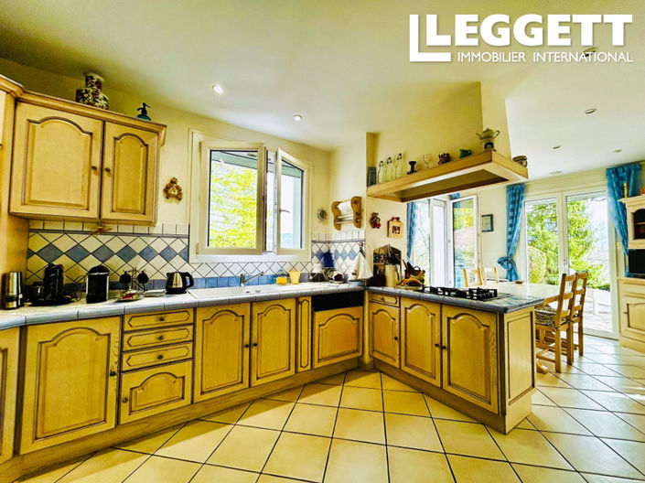 Image No.3-4 Bed House for sale