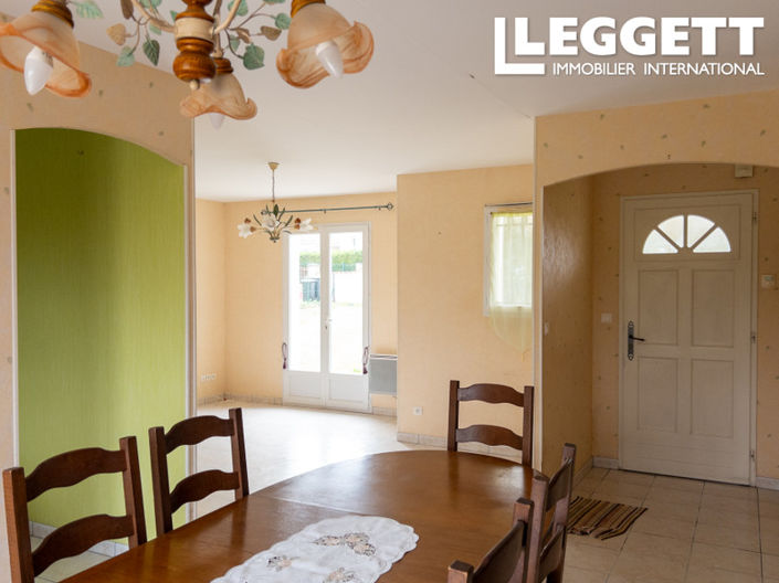 Image No.2-3 Bed House for sale