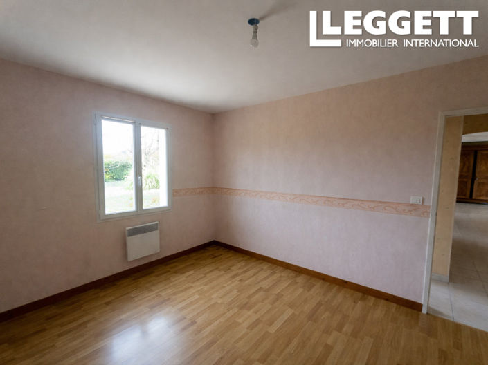 Image No.5-3 Bed House for sale