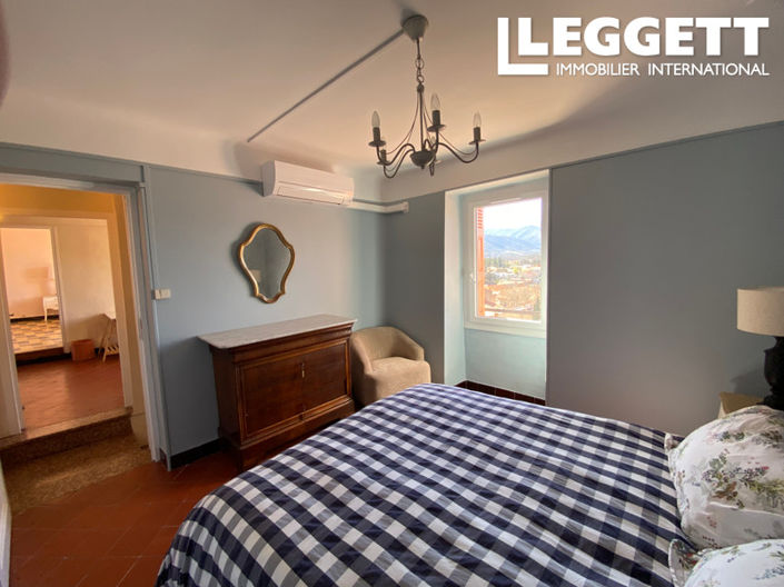 Image No.9-4 Bed House for sale