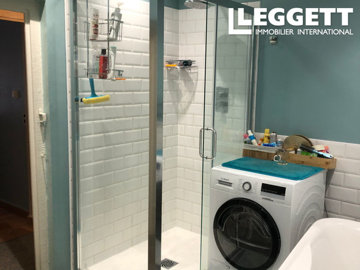 ahr0chm6ly9jzg4uagvzdglhlmltbw8vaw1hz2uvvevom