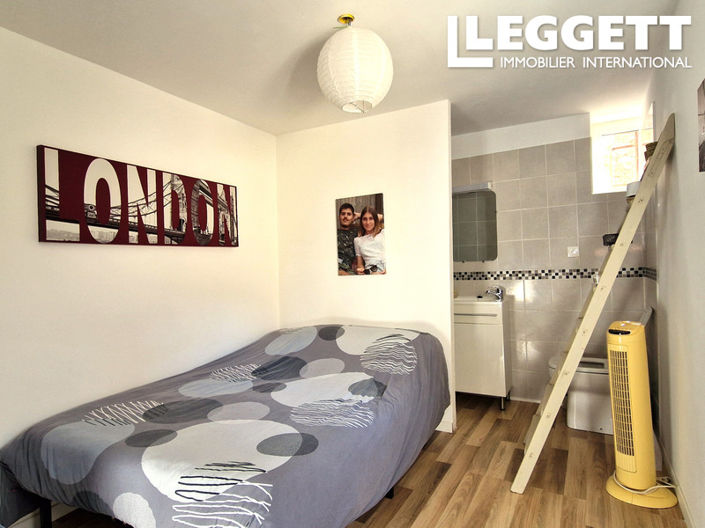 Image No.8-3 Bed House for sale