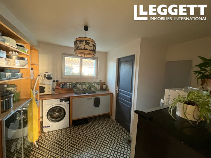 Image No.10-4 Bed House for sale