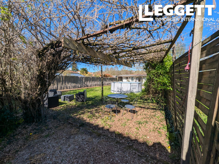 Image No.4-4 Bed House for sale