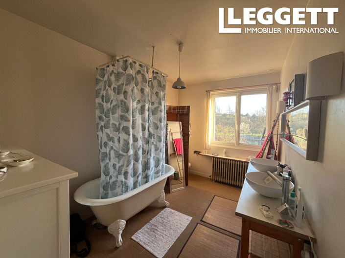 Image No.7-4 Bed House for sale