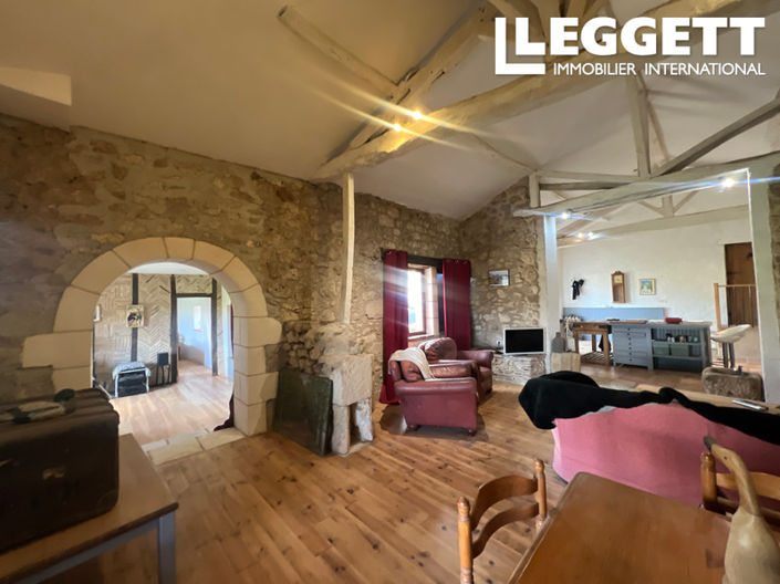 Image No.7-3 Bed House for sale