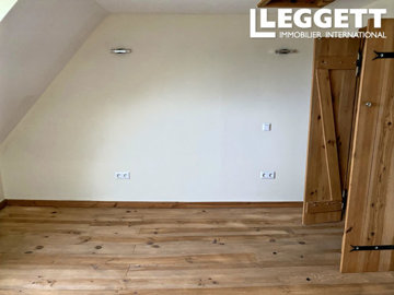 ahr0chm6ly9jzg4uagvzdglhlmltbw8vaw1hz2uvvevom