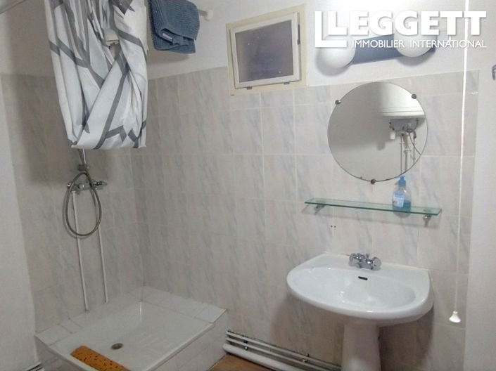 Image No.4-2 Bed House for sale