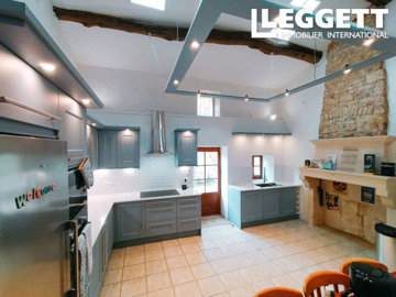 ahr0chm6ly9jzg4uagvzdglhlmltbw8vaw1hz2uvvevom