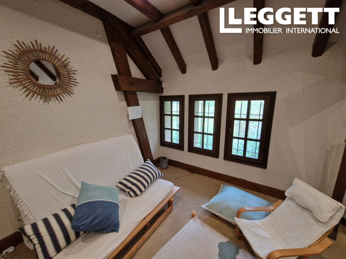 Image No.5-5 Bed House for sale