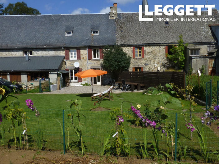 Image No.4-Commercial de 7 chambres à vendre à Saint-Donat