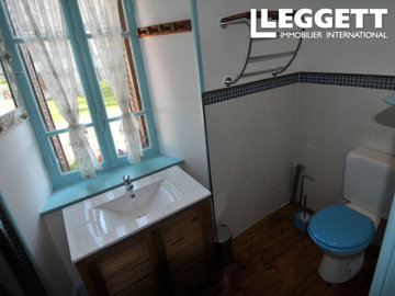 ahr0chm6ly9jzg4uagvzdglhlmltbw8vaw1hz2uvvevom