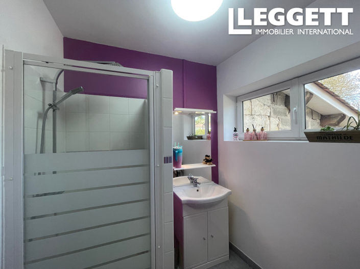 Image No.9-Maison de 5 chambres à vendre à Montguyon