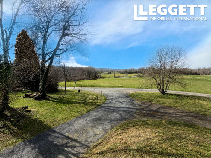 Image No.3-3 Bed House for sale