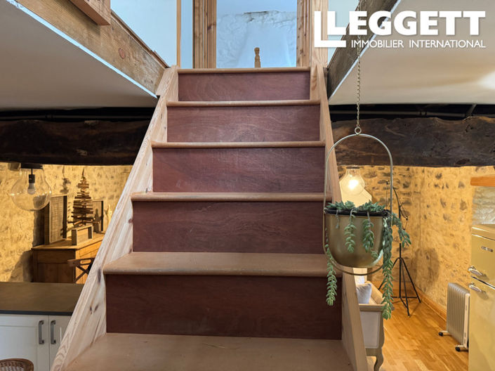 Image No.7-1 Bed House for sale