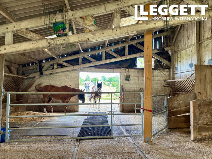 Image No.10-7 Bed House for sale