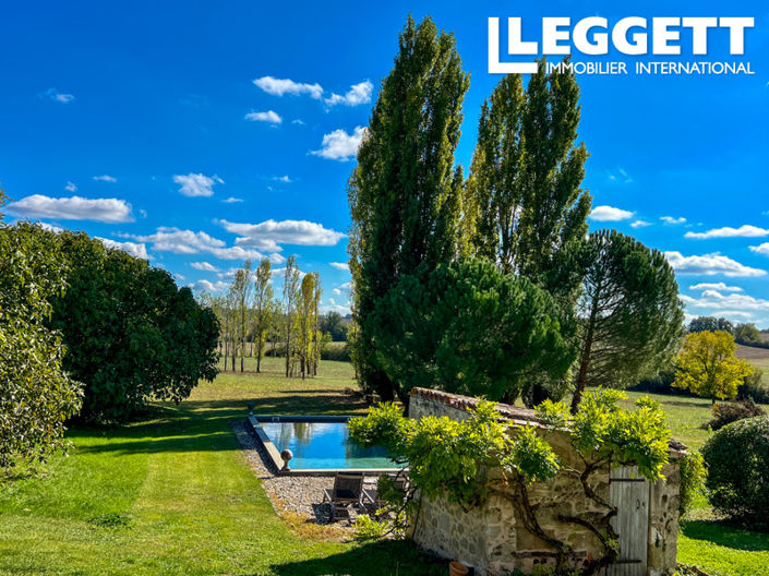 Image No.3-4 Bed House for sale