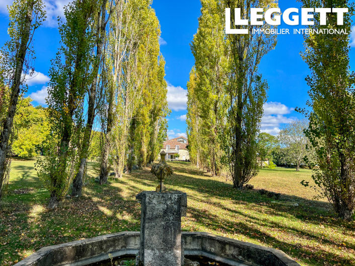 Image No.9-4 Bed House for sale