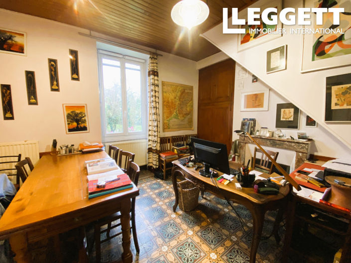 Image No.7-4 Bed House for sale