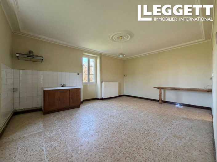 Image No.7-5 Bed House for sale