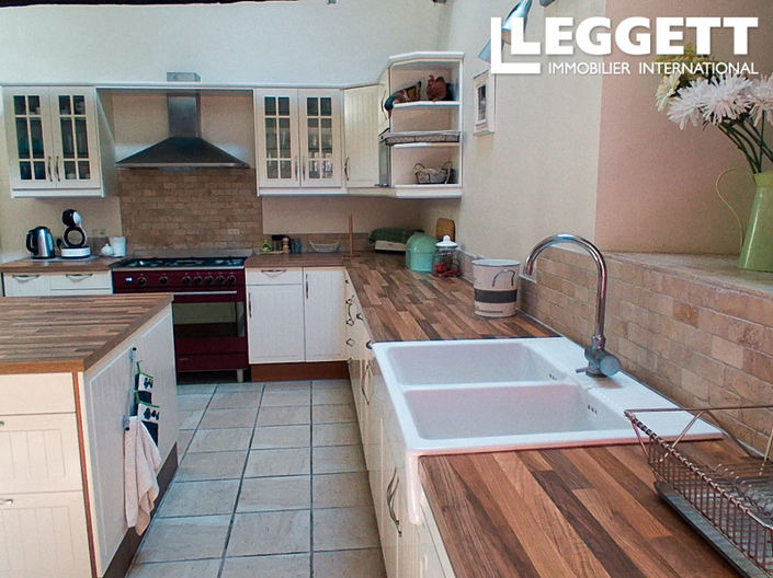 Image No.2-Maison de 5 chambres à vendre à Bazoges-en-Pareds