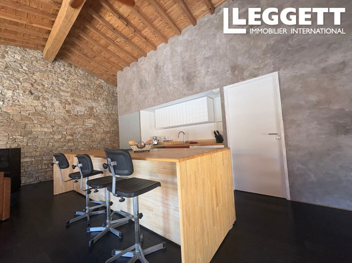 Image No.8-2 Bed House for sale